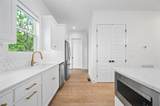 211 Rogers St - Photo 12