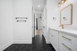 211 Rogers St - Photo 19