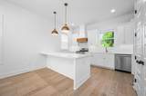 211 Rogers St - Photo 9