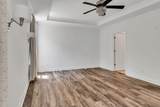 8533 Beautiful Valley Dr - Photo 18