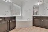8533 Beautiful Valley Dr - Photo 19