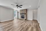 8533 Beautiful Valley Dr - Photo 9