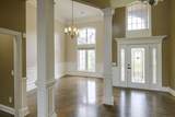 2216 Kayla Dr - Photo 2