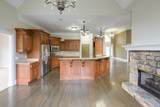 2216 Kayla Dr - Photo 8