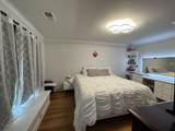 379 Thompson Ln - Photo 15