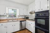 805 Springmont Dr - Photo 15