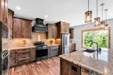 1055 Hunters Landing Ln - Photo 21