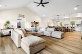 837 Majestic Mountains Blvd - Photo 16
