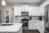 1901 Shadow Green Dr - Photo 13