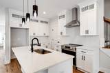 2120 Burns St - Photo 11