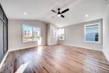 2120 Burns St - Photo 37