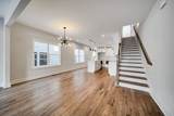 2120 Burns St - Photo 7