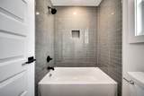 2120 Burns St - Photo 63