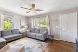 915 Tulip Cir - Photo 6