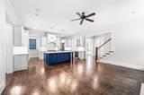 1735 Hillmont Dr - Photo 12