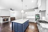 1735 Hillmont Dr - Photo 17