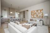 1302 Pillow St - Photo 31