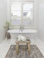 1302 Pillow St - Photo 53