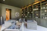 1302 Pillow St - Photo 10