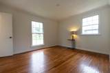 2828 Creekview Dr - Photo 9