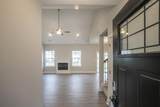 302 Fieldstone Ln - Photo 4