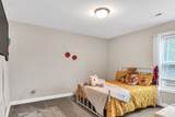 1062 Spicer Dr - Photo 19