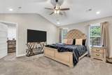 1062 Spicer Dr - Photo 20