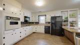 679 Peachtree Ln - Photo 7