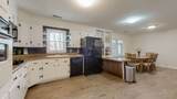 679 Peachtree Ln - Photo 8