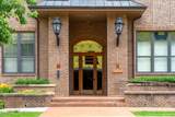 445 W Blount Ave - Photo 1