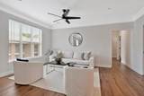 2310 Elliott Ave - Photo 3