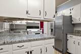 1013 Rivermont Place - Photo 18