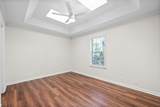 209 Hillside Ct - Photo 11