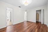 209 Hillside Ct - Photo 16