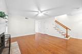 209 Hillside Ct - Photo 3