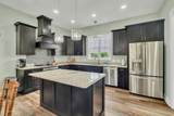 1006 Twilight Dr - Photo 4