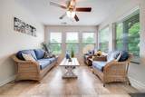 211 Blossom Ct - Photo 29