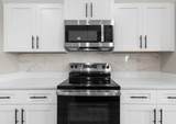 605 Kinross Dr - Photo 17