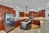525 Amberly St - Photo 13