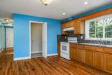 221 Oakwood St - Photo 12