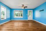 221 Oakwood St - Photo 9