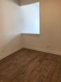 1402 Pillow St - Photo 11