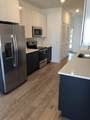1402 Pillow St - Photo 14