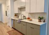 1402 Pillow St - Photo 6