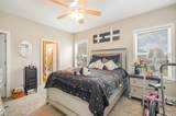 1970 Woodbury Ln - Photo 15