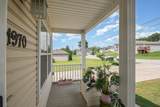 1970 Woodbury Ln - Photo 3