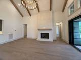 1554 White Barn - Photo 14