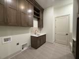 1554 White Barn - Photo 31