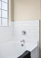 2210 Falcon Creek Dr - Photo 17