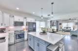 831 W Sagefield Dr - Photo 15